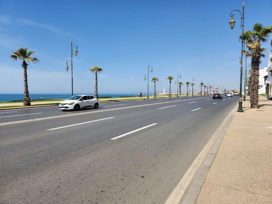 Nice Apartment Beach Front, Close To Rabat Main Sightseeing. Fiber Wifi Exteriör bild